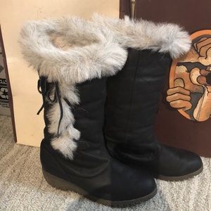 EUC Cougar Boots Fux Fur, Leather, rubber soles 🍁